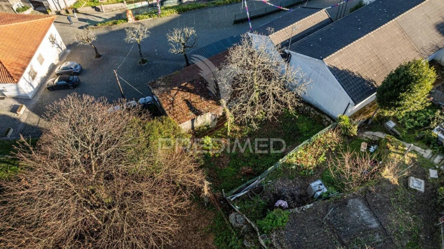 Moradia T0 para Venda em Espinho Foto 7
