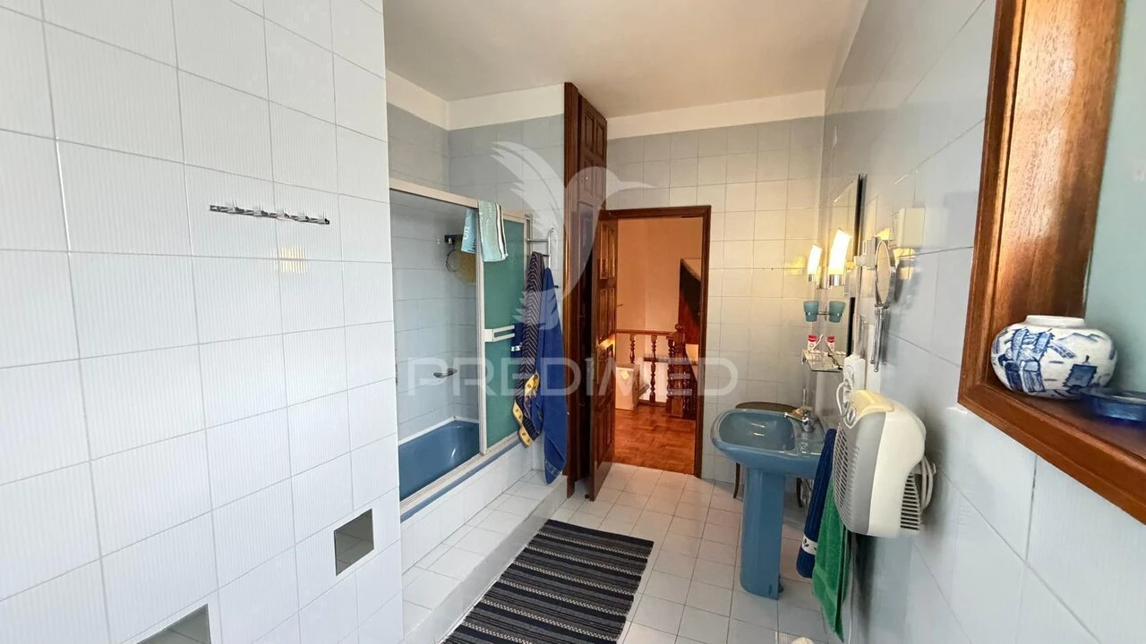 Moradia T4 para Venda em Mirandela Foto 36