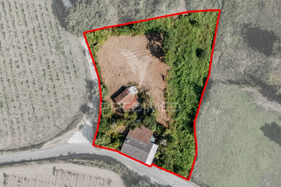 Moradia T2 para Venda em Águas Santas e Moure Foto 2