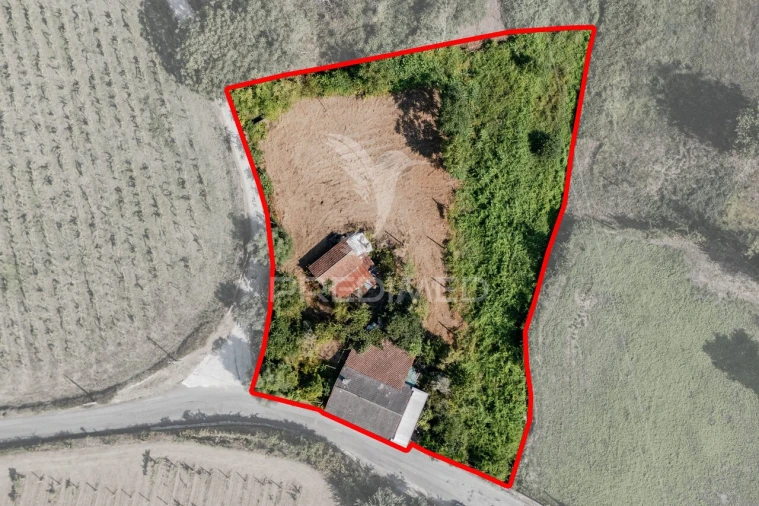Moradia T2 para Venda em Águas Santas e Moure Foto 2