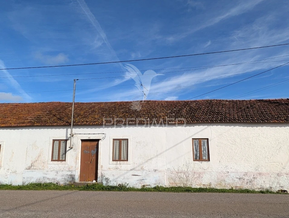 Moradia T3 para Venda em Brogueira, Parceiros de Igreja e Alcorochel Foto 2