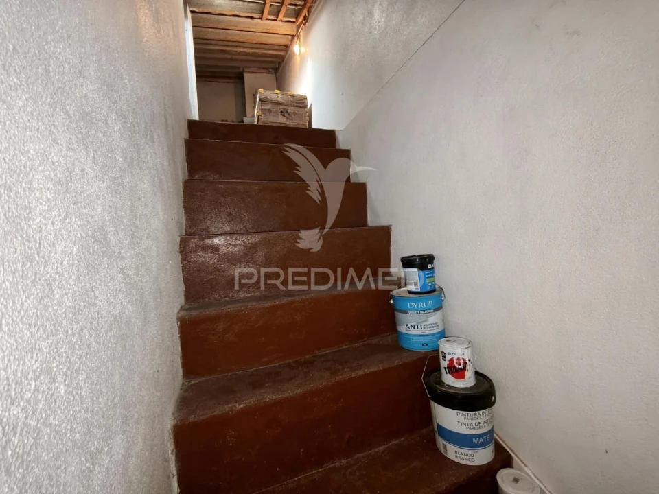 Moradia T1 para Venda em Espírito Santo, Nossa Senhora da Graça e São Simão Foto 17