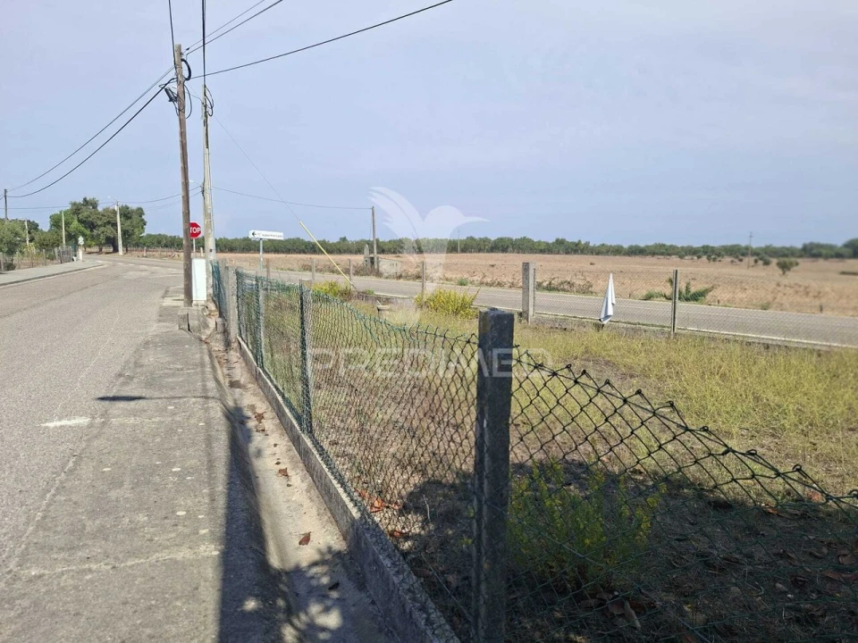Terreno para Venda em Foros de Arrão Foto 8