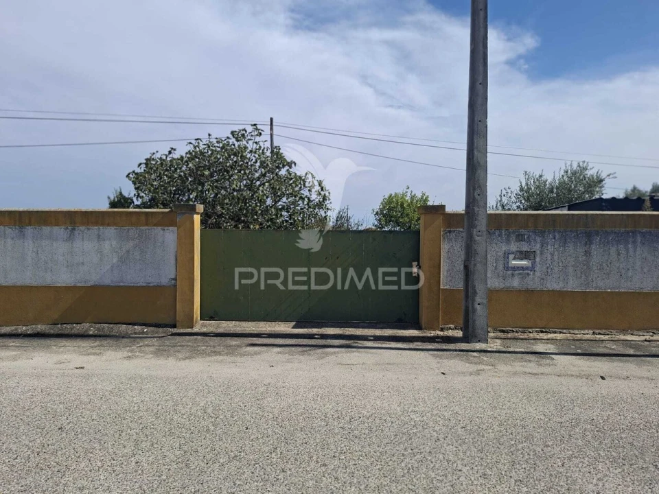 Terreno para Venda em Foros de Arrão Foto 17