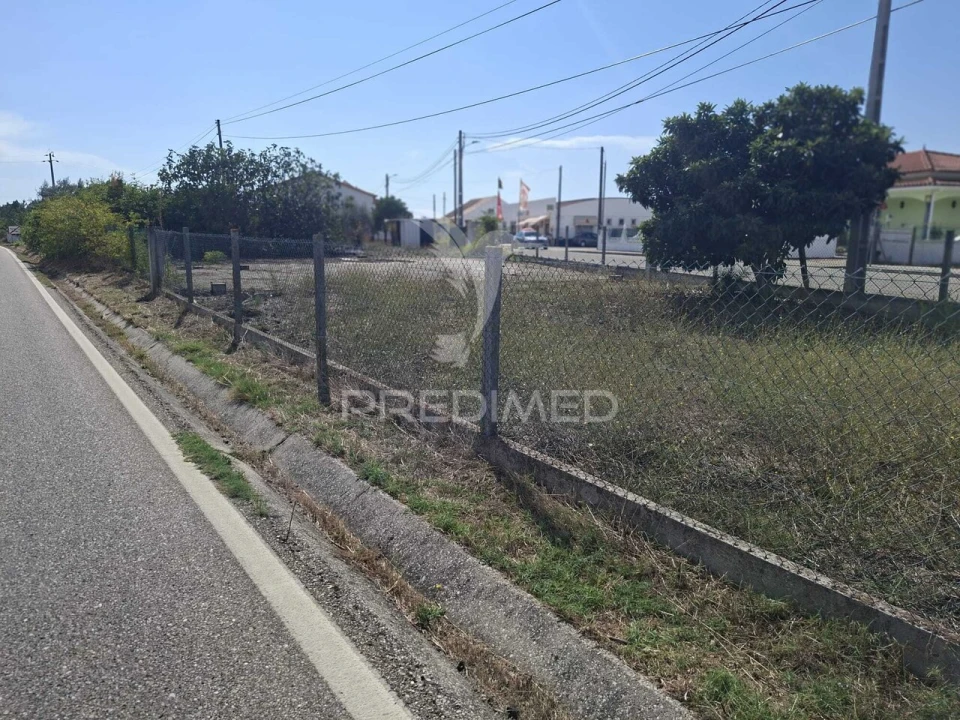 Terreno para Venda em Foros de Arrão Foto 4
