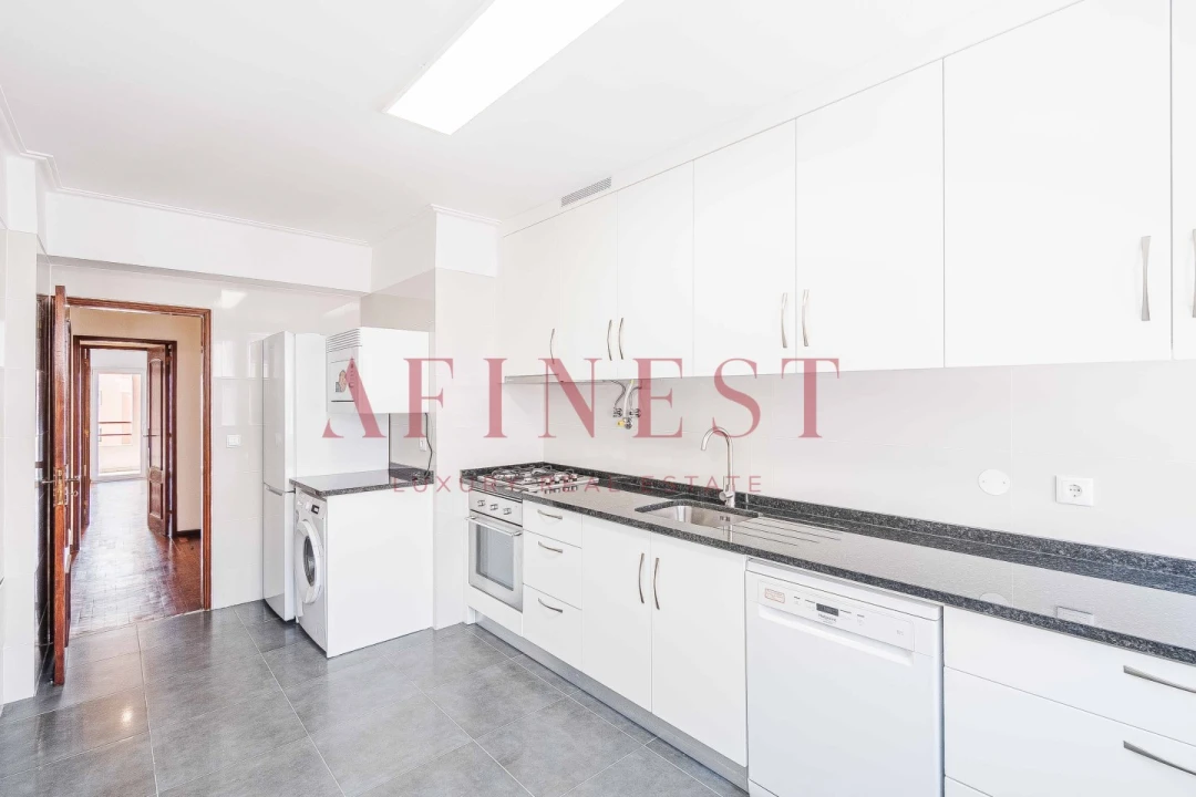 Apartamento T2 para Arrendamento em Cascais e Estoril Foto 3