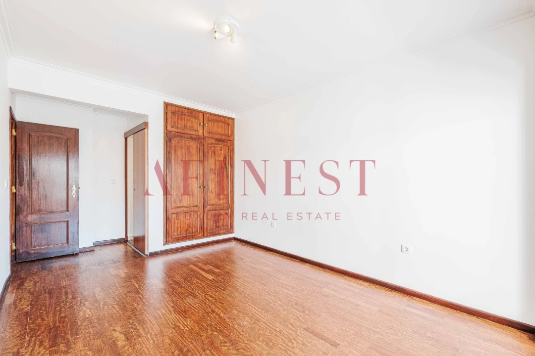 Apartamento T2 para Arrendamento em Cascais e Estoril Foto 32