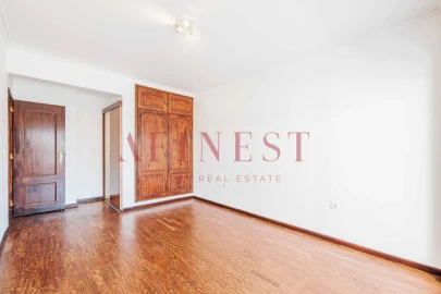Apartamento T2 para Arrendamento em Cascais e Estoril
