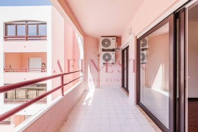Apartamento T2 para Arrendamento em Cascais e Estoril