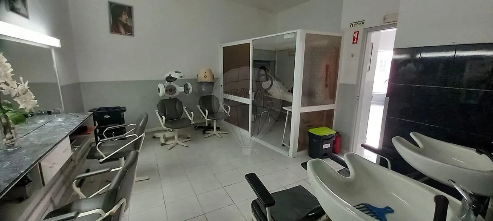 Moradia T0 para Trespasse em Lagos (São Sebastião e Santa Maria) Foto 9