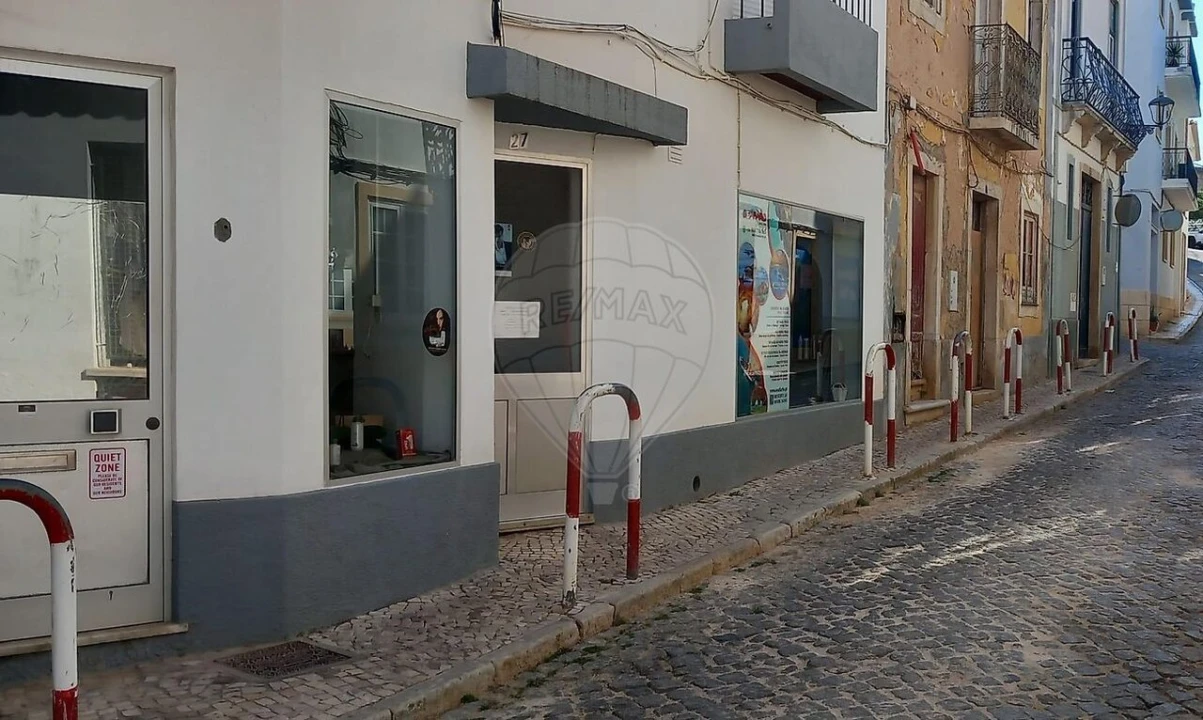 Moradia T0 para Trespasse em Lagos (São Sebastião e Santa Maria) Foto 1