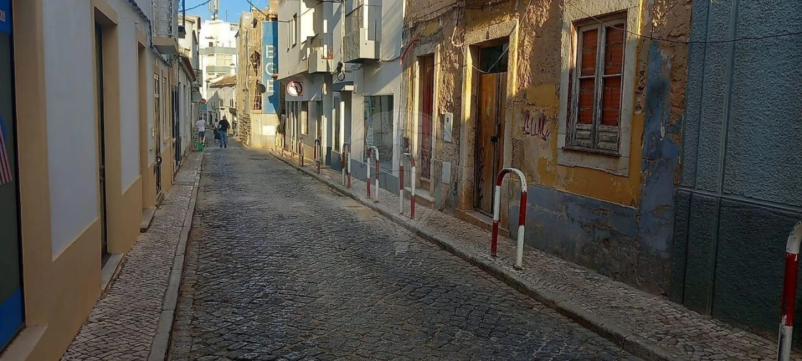 Moradia T0 para Trespasse em Lagos (São Sebastião e Santa Maria) Foto 2