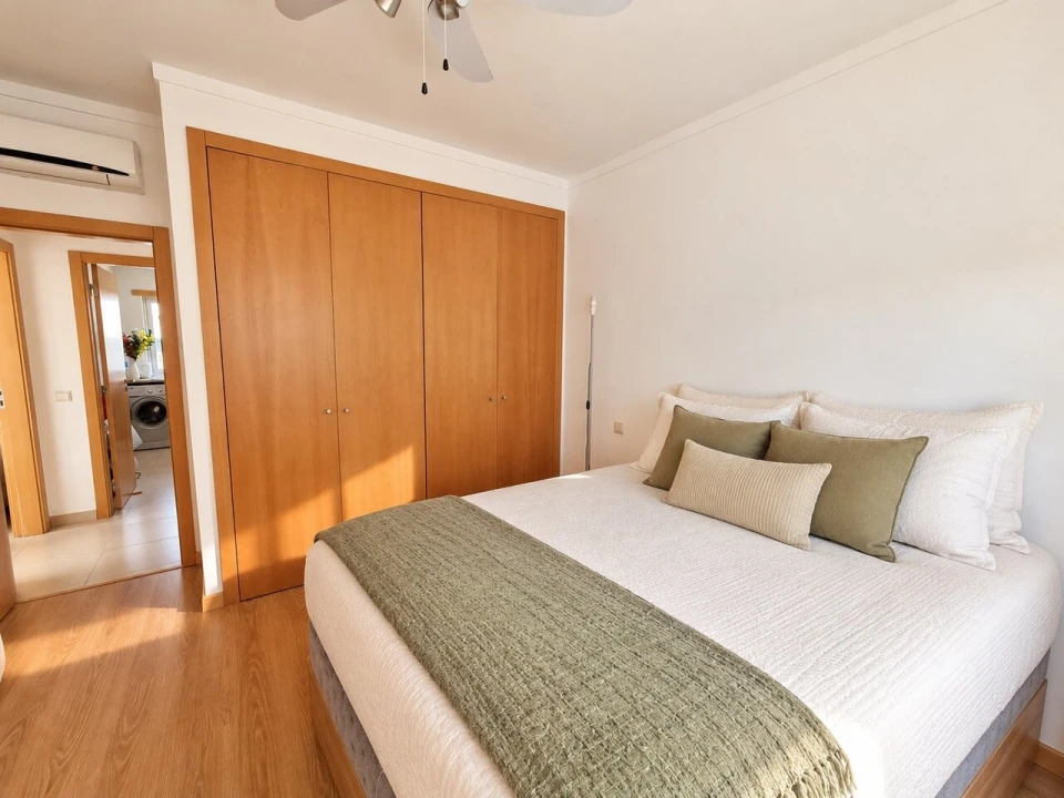 Apartamento T1 para Venda em Albufeira e Olhos de Água Foto 8