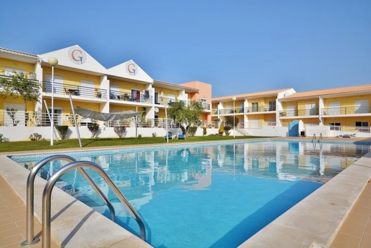 Apartamento T2 para Venda em Guia Foto 3