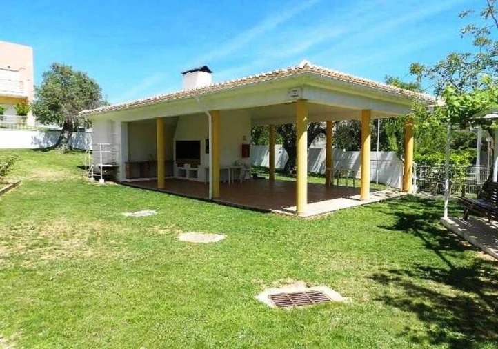 Apartamento T2 para Venda em Guia Foto 8