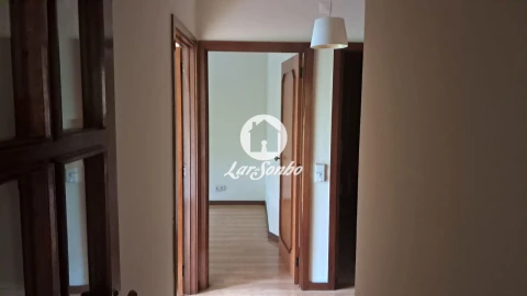 Apartamento T2 para Arrendamento em Paranhos