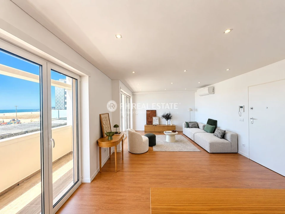 Apartamento T3 para Venda em Buarcos Foto 3