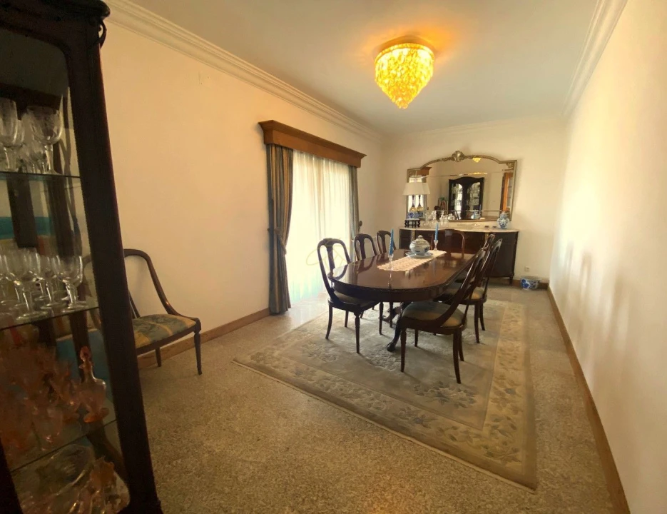 Moradia T6 para Venda em Vila Marim Foto 18