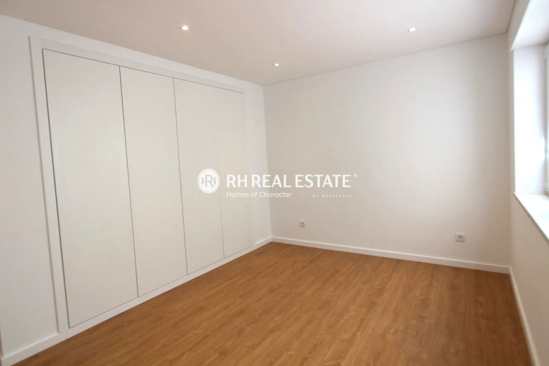Apartamento T3 para Venda em Buarcos Foto 6