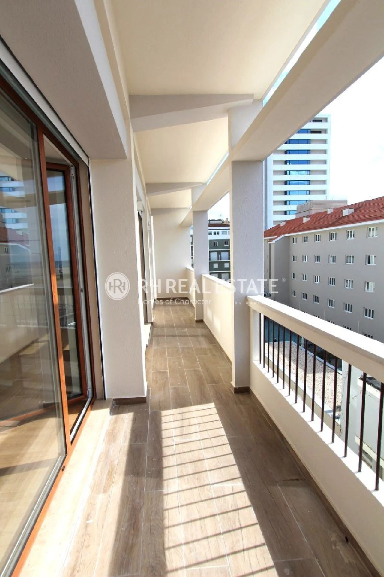 Apartamento T3 para Venda em Buarcos Foto 8