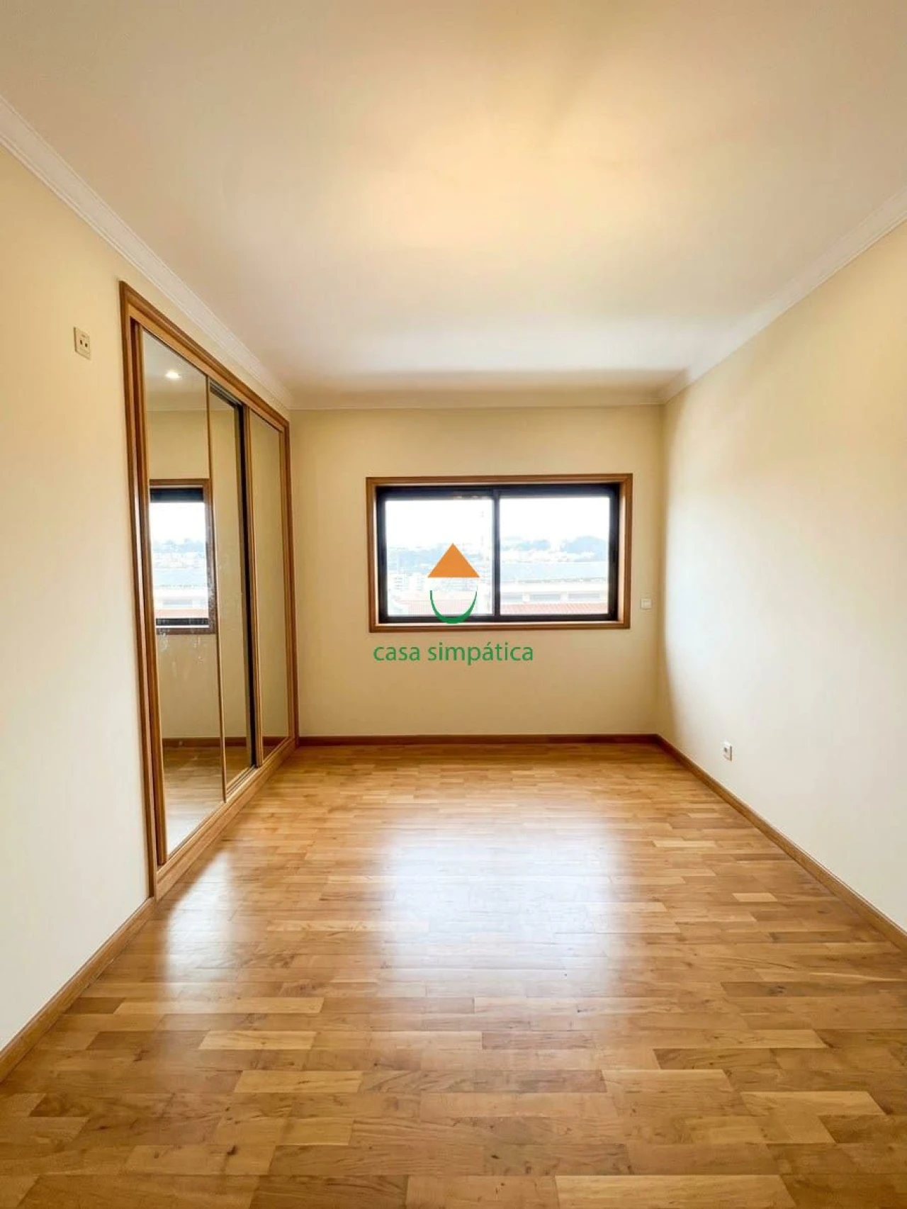 Apartamento T3 para Arrendamento em Gondomar (São Cosme), Valbom e Jovim Foto 1