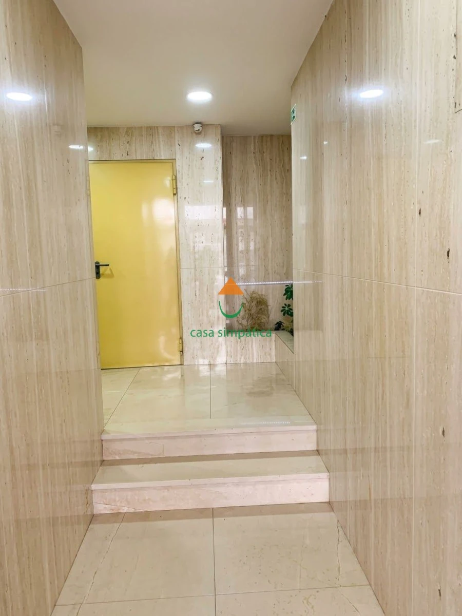 Apartamento T3 para Arrendamento em Gondomar (São Cosme), Valbom e Jovim Foto 17