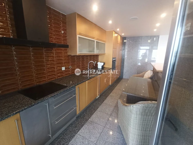 Apartamento T3 para Arrendamento em Buarcos Foto 3