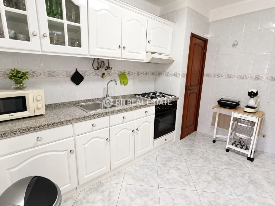 Apartamento T1 para Arrendamento em Buarcos Foto 1