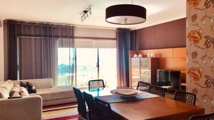 Apartamento T2 para Arrendamento em Póvoa de Varzim, Beiriz e Argivai