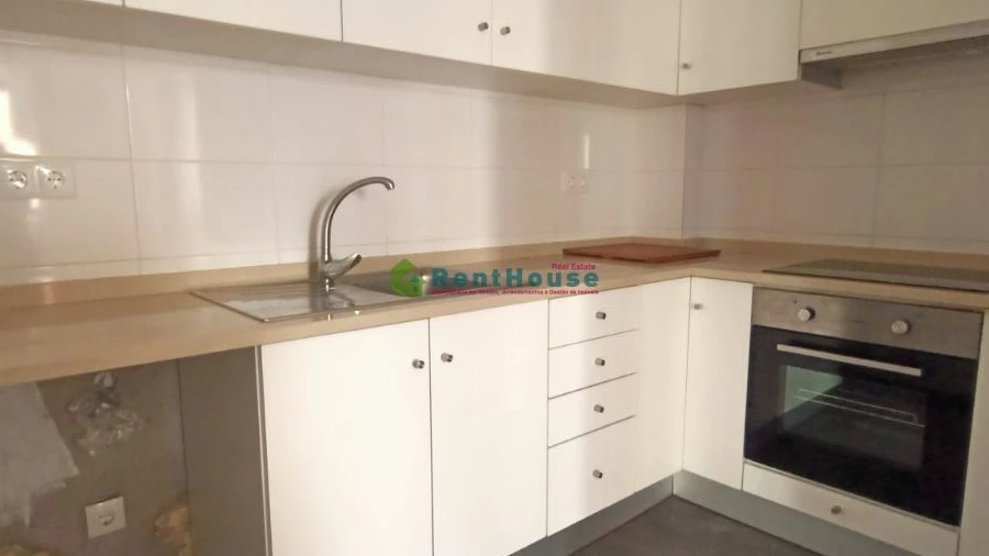 Apartamento T2 para Arrendamento em Buarcos