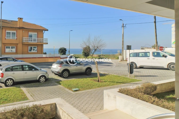 Apartamento T3 para Venda em Canidelo Foto 5