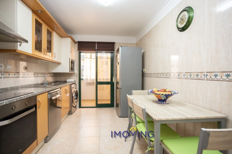 Apartamento T2 para Venda em Barreiro e Lavradio Foto 3