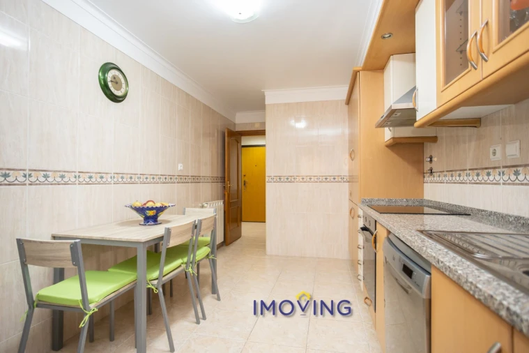 Apartamento T2 para Venda em Barreiro e Lavradio Foto 4