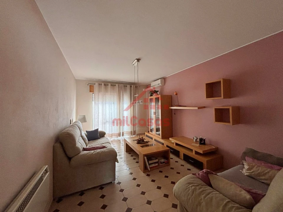 Apartamento T3 para Arrendamento em Silves Foto 3