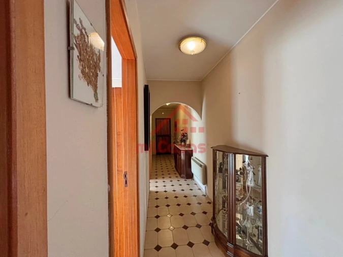 Apartamento T3 para Arrendamento em Silves Foto 5