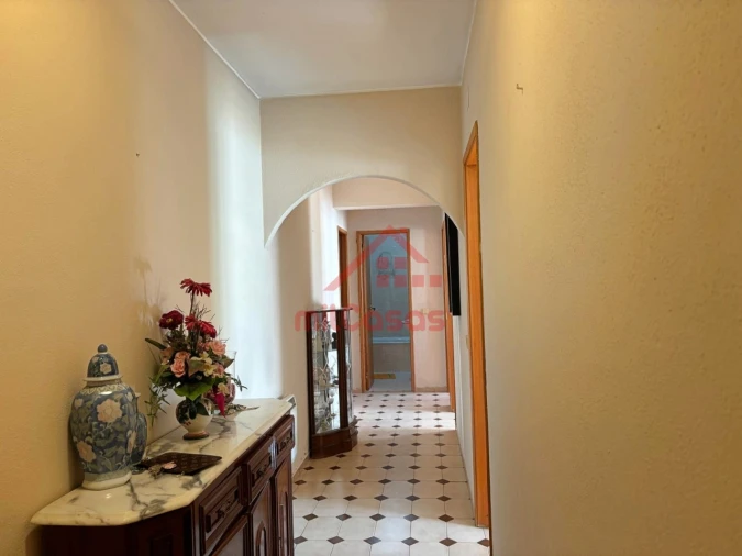 Apartamento T3 para Arrendamento em Silves Foto 6