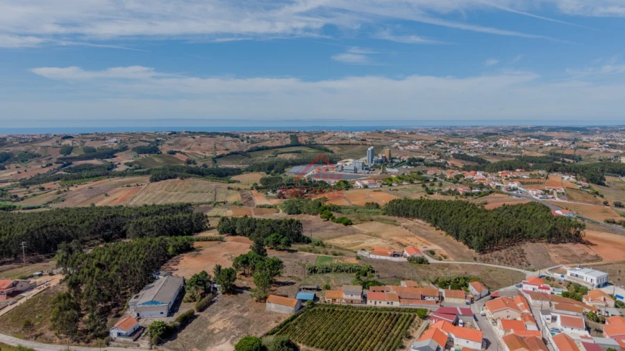 Moradia T4 para Venda em Campelos e Outeiro da Cabeça Foto 38