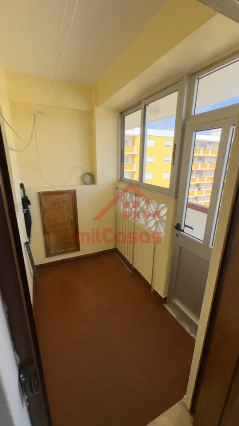 Apartamento T3 para Arrendamento em Santa Maria, São Pedro e Matacães