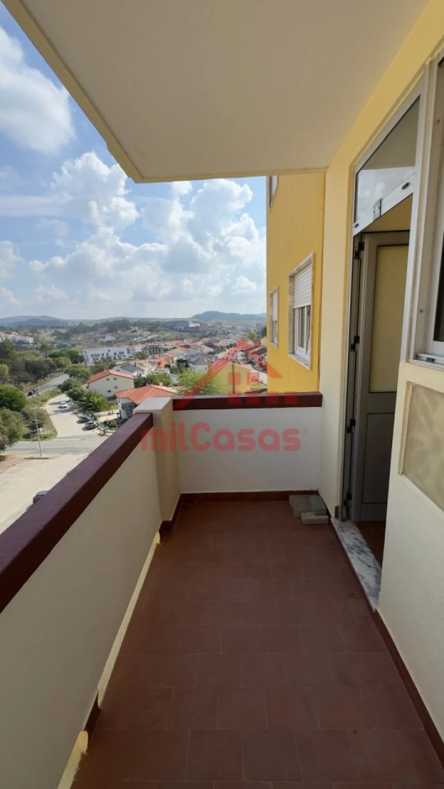 Apartamento T3 para Arrendamento em Santa Maria, São Pedro e Matacães Foto 3