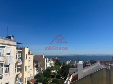 Apartamento T1 para Venda em São Vicente