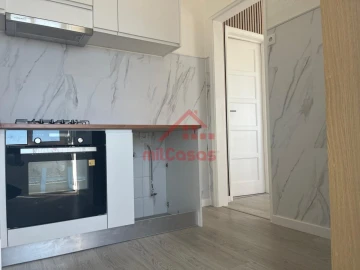 Apartamento T1 para Venda em São Vicente