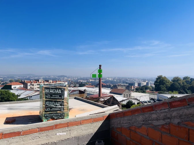 Apartamento T3 para Venda em Campanhã Foto 4