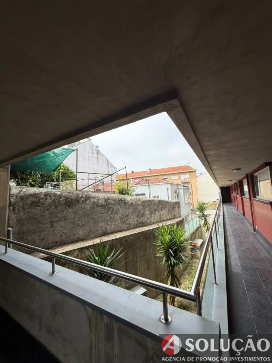 Apartamento T1 para Venda em Paranhos Foto 26