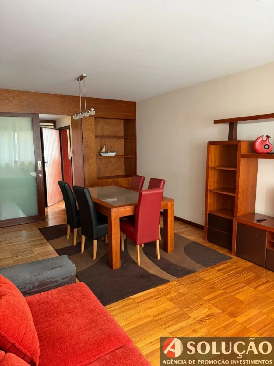 Apartamento T1 para Venda em Paranhos Foto 17