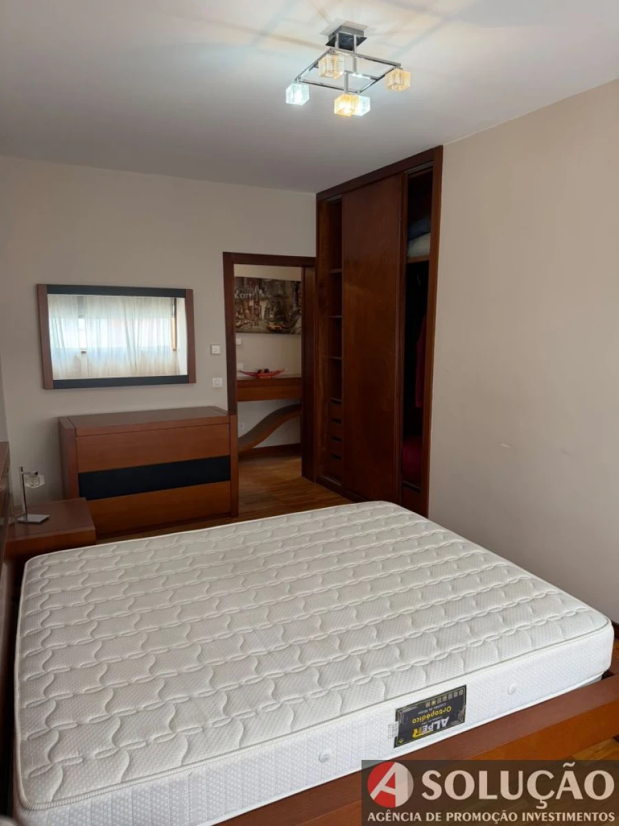 Apartamento T1 para Venda em Paranhos Foto 25