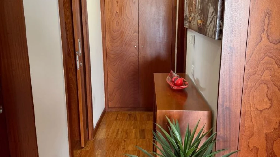 Apartamento T1 para Venda em Paranhos