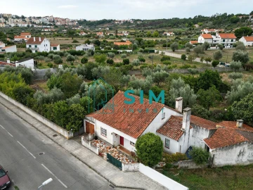 Moradia T3 para Venda em Abrantes (São Vicente e São João) e Alferrarede