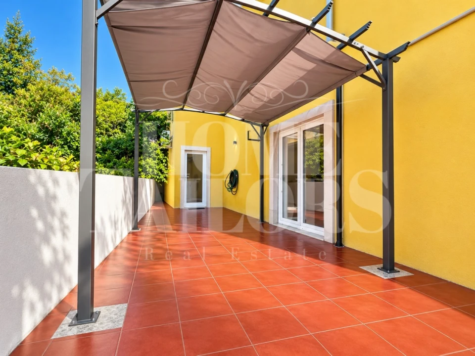 Apartamento T2 para Arrendamento em Santa Maria e São Miguel, São Martinho, São Pedro Penaferrim Foto 10