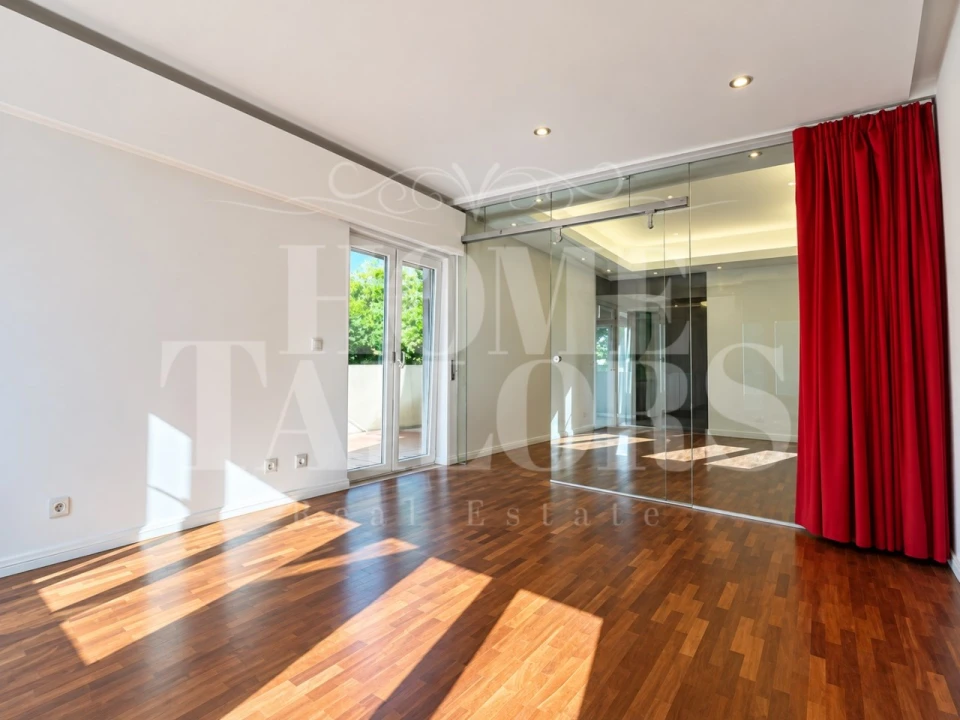Apartamento T2 para Arrendamento em Santa Maria e São Miguel, São Martinho, São Pedro Penaferrim Foto 13
