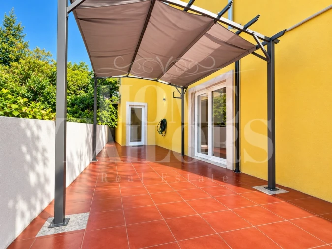 Apartamento T2 para Arrendamento em Santa Maria e São Miguel, São Martinho, São Pedro Penaferrim Foto 10